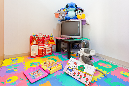 KIDS ROOM